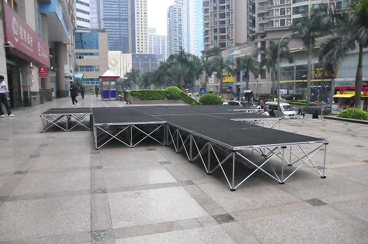 portable stage