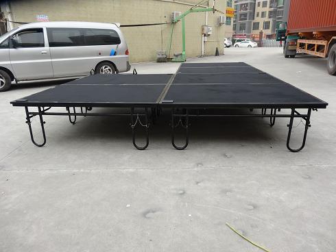 Folding stage Folding stage